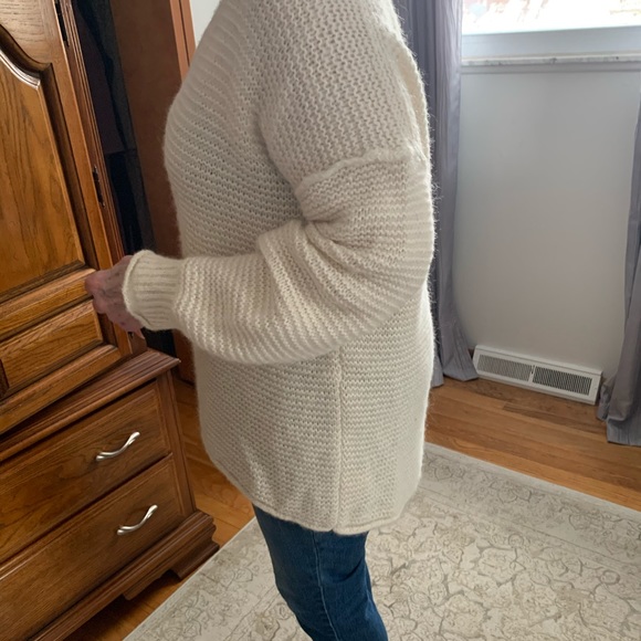 NWT Free People V neck drop shoulder sweater Med - Picture 6 of 8